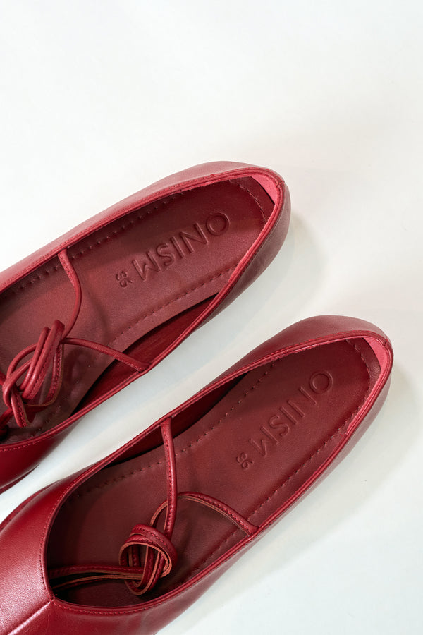 Balerina Amelia Rojo